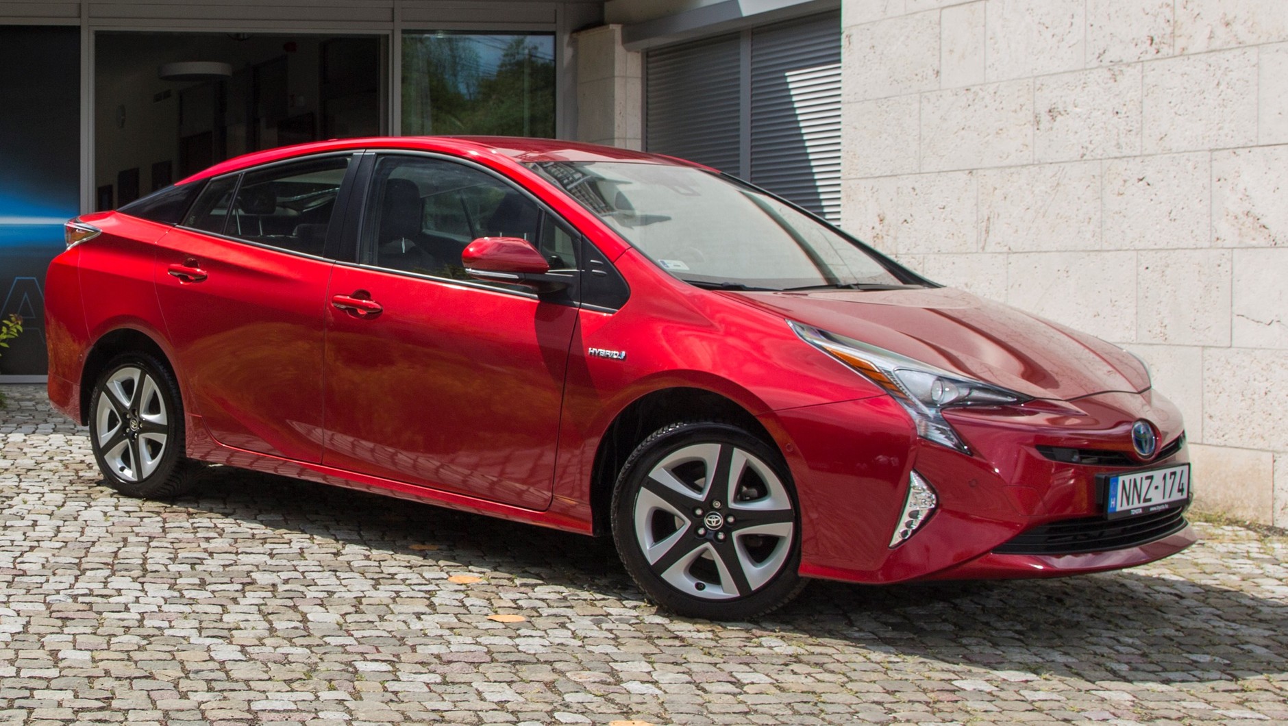 Toyota Prius IV (od 2016 r.)