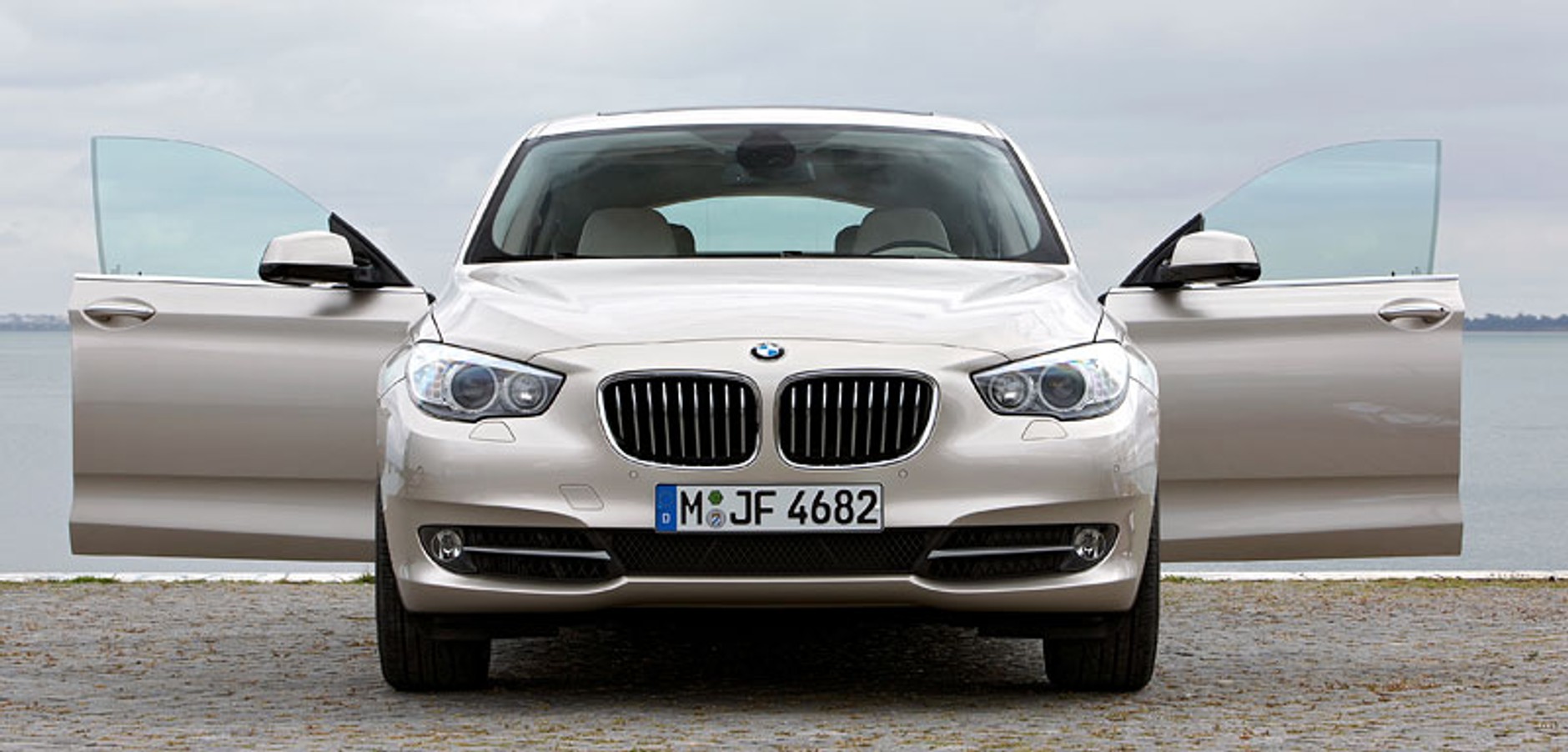 IAA Frankfurt 2009: BMW 5 GT – pierwsze wrażenia (fotogaleria)