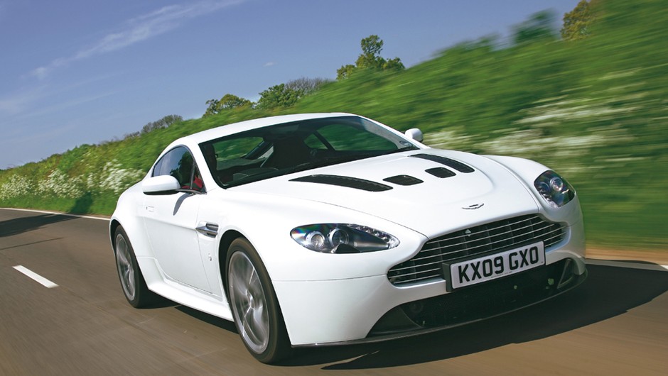 Aston Martin V12 Vantage - Ekstremalne dzieło sztuki