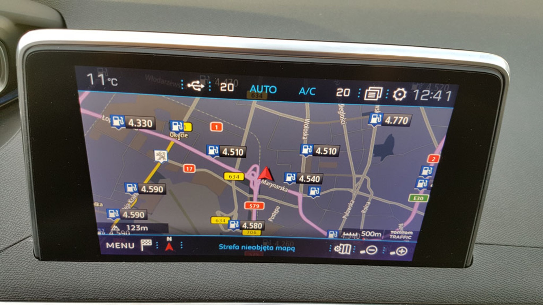 Peugeot 3008 - SUV, który chce być smart