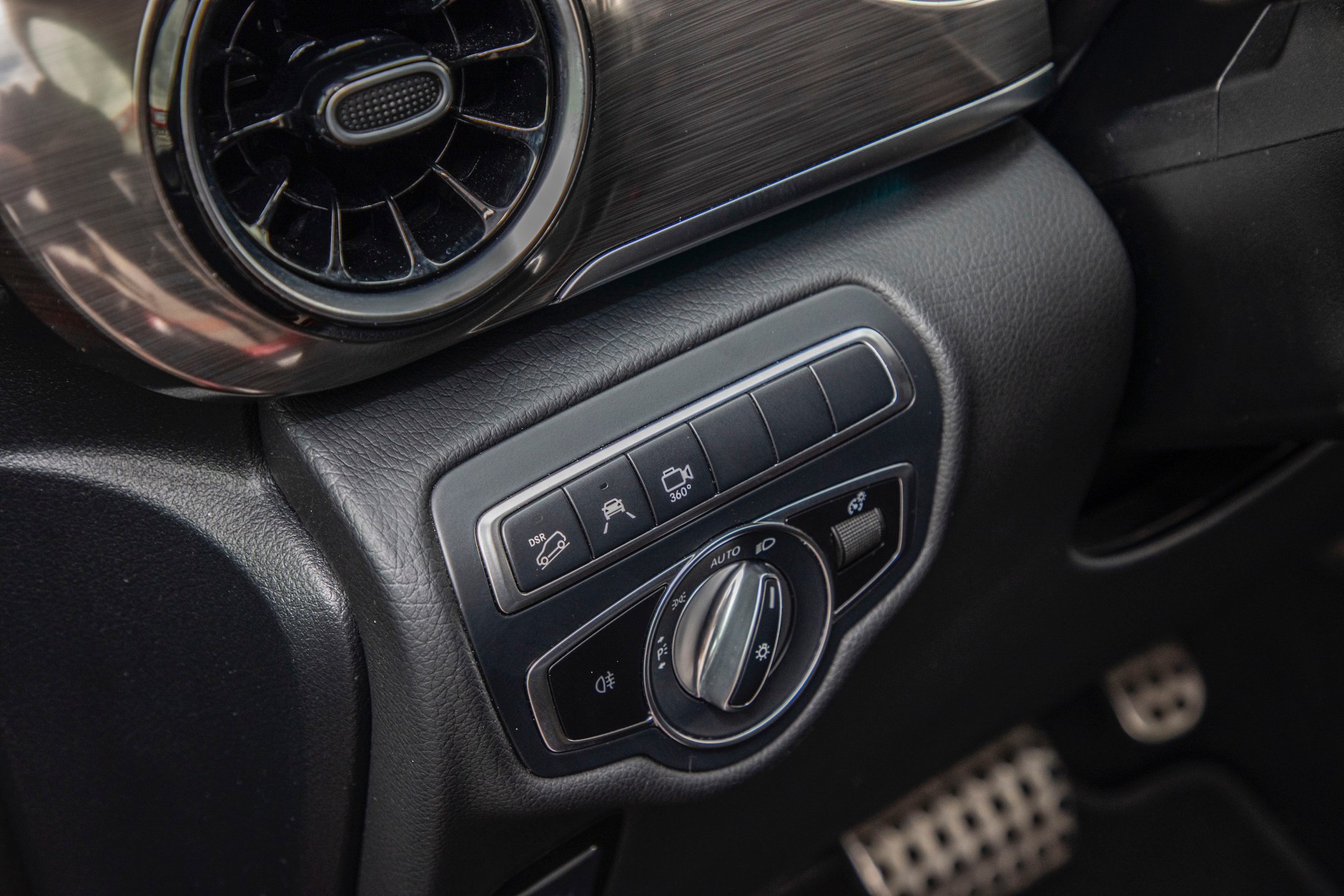 Mercedes V 300 d 4Matic – autobus klasy wyższej