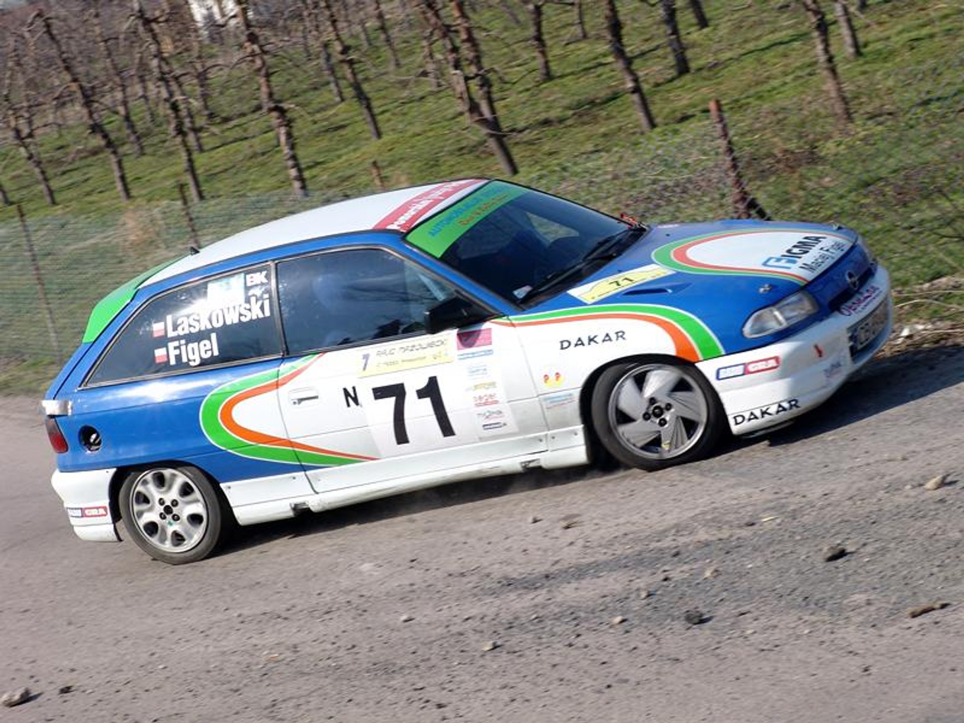 Rajd Mazowiecki 2007: Maciejewski królem wiosny (fotogaleria)