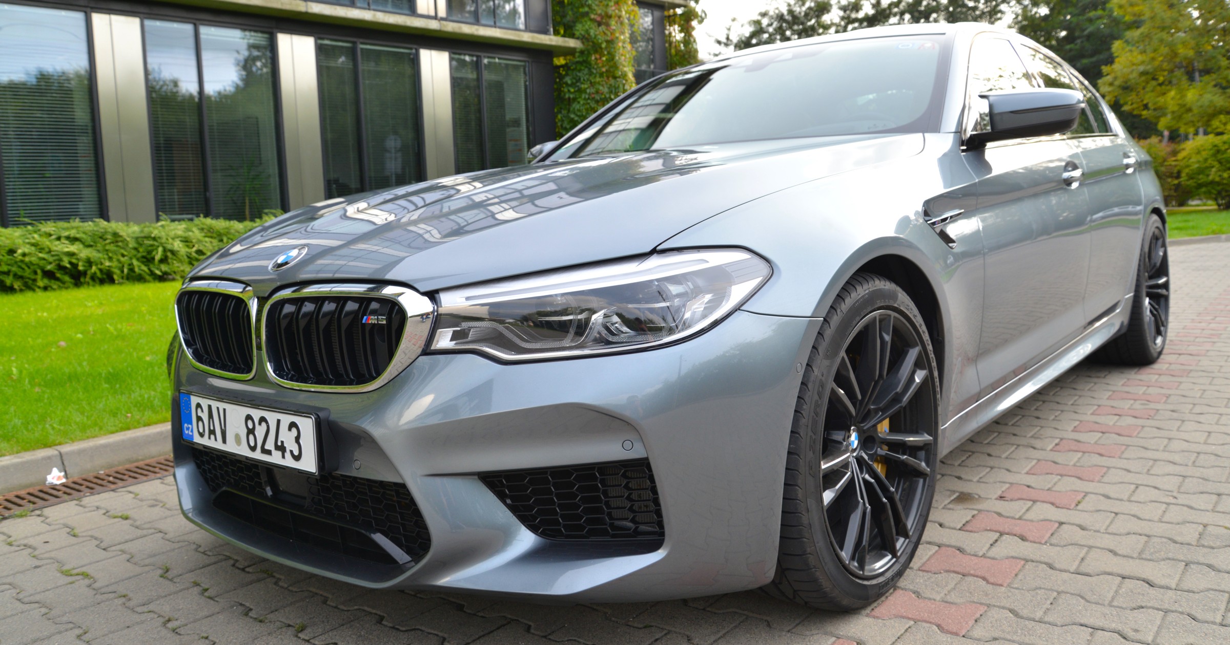 BMW M5