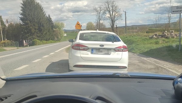 Policjanci z drogówki złapali dwoje kierowców. To nie był ich pierwszy raz