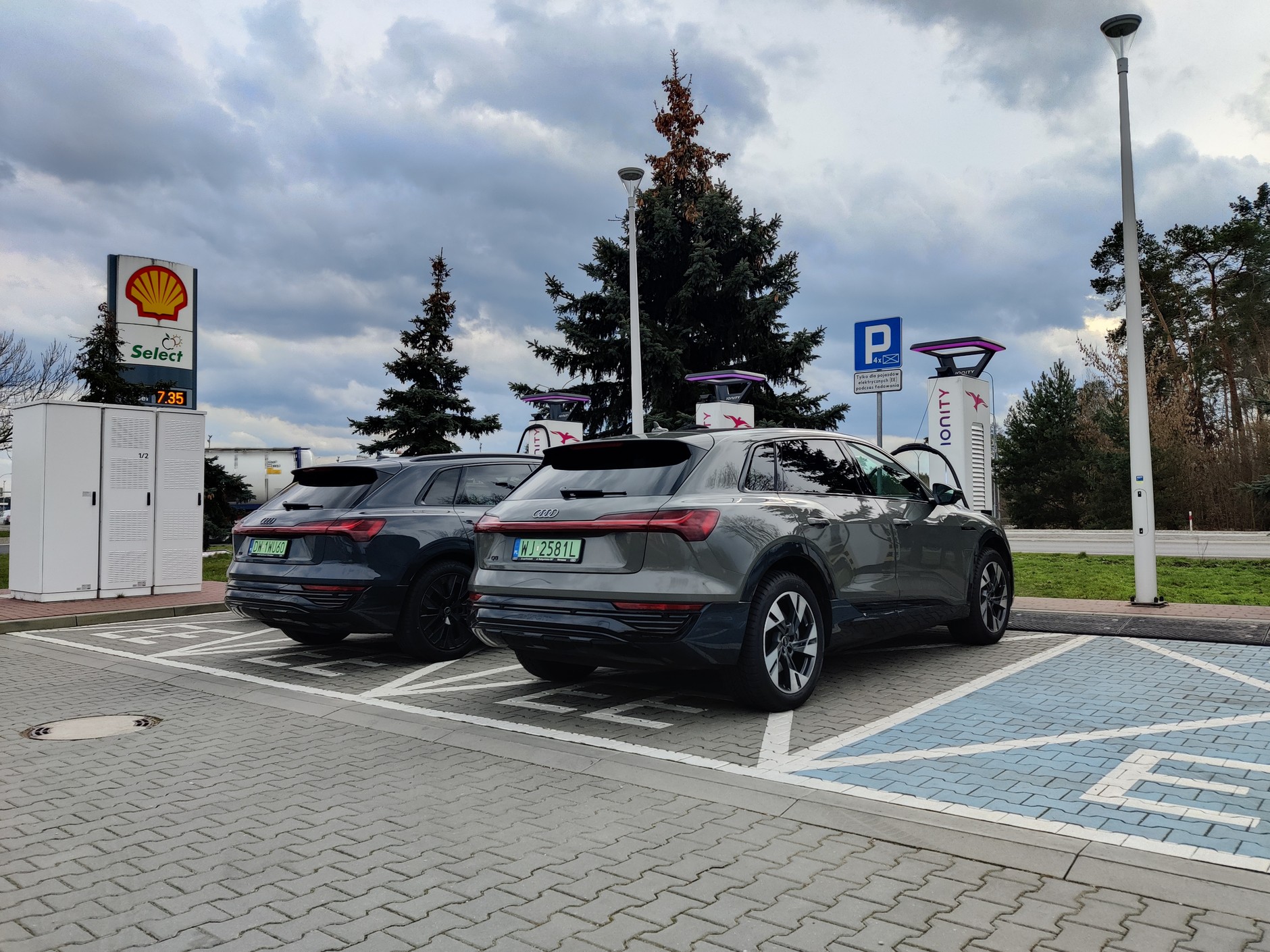 Audi Q8 50 e-tron