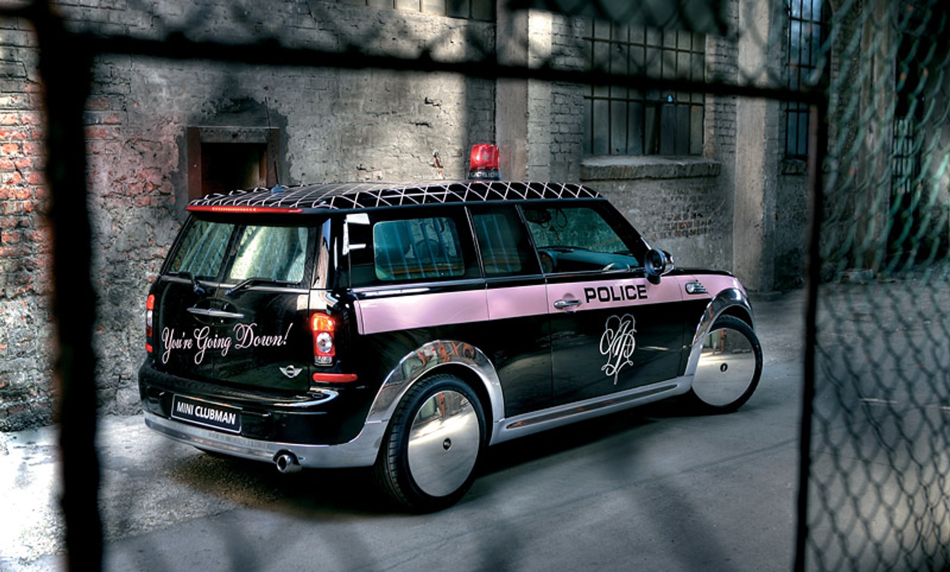 Mini: Life Ball na placu ratuszowym w Wiedniu (wideo)