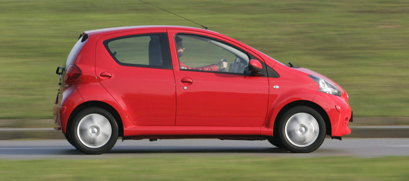 4. Toyota Aygo I (2005-14) - od 10 000 zł