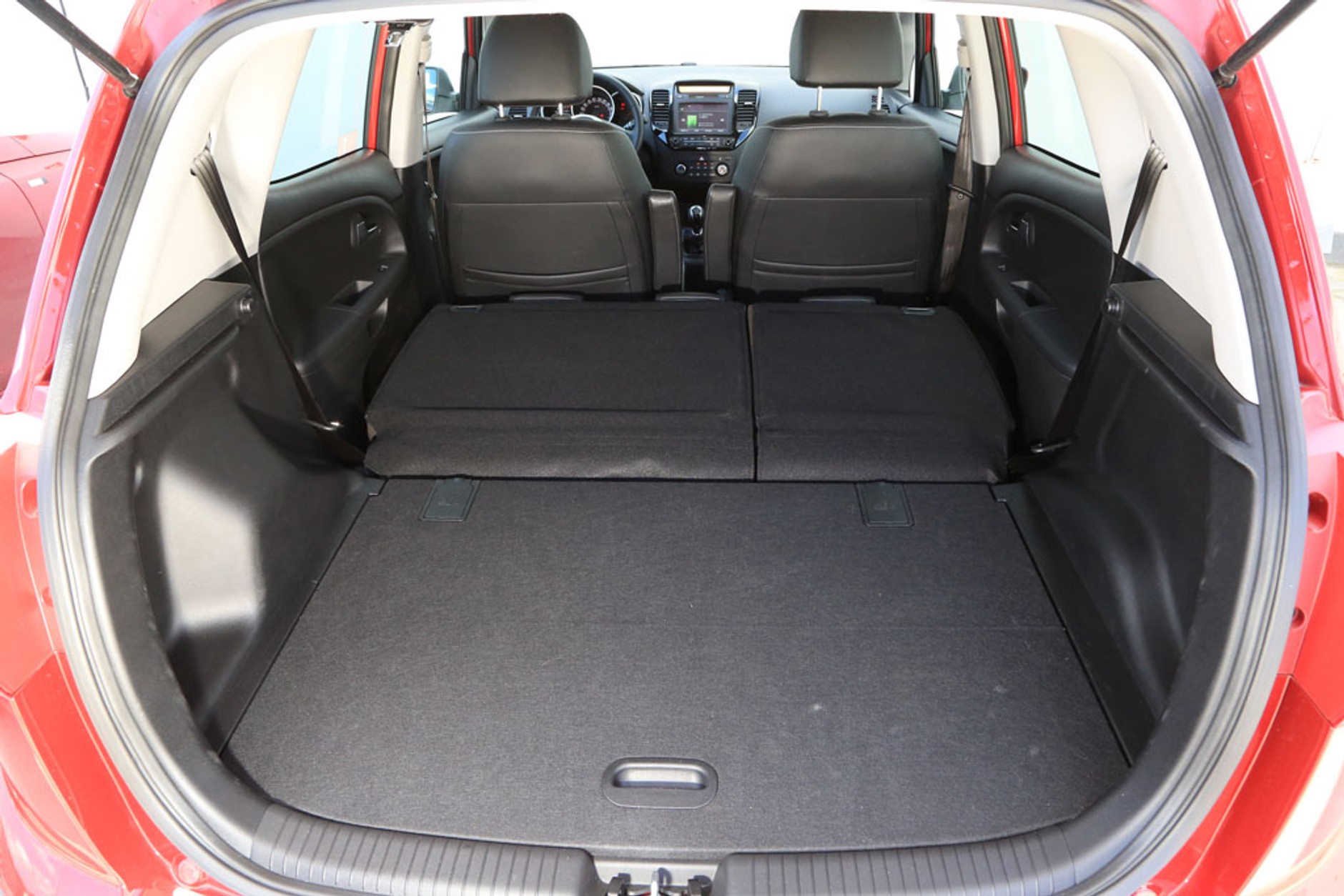 Kia Venga 1.6 DOHC - mały van w dobrej cenie