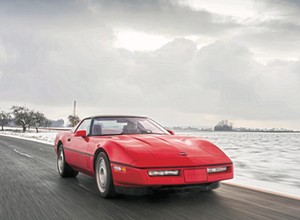 Corvette C4 ZR-1: uczyniła Amerykę znowu szybką. Pomogli Anglicy i Niemcy