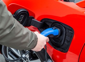 Wyniki badań ICCT: mniejszy ślad węglowy w całym cyklu życia aut elektrycznych