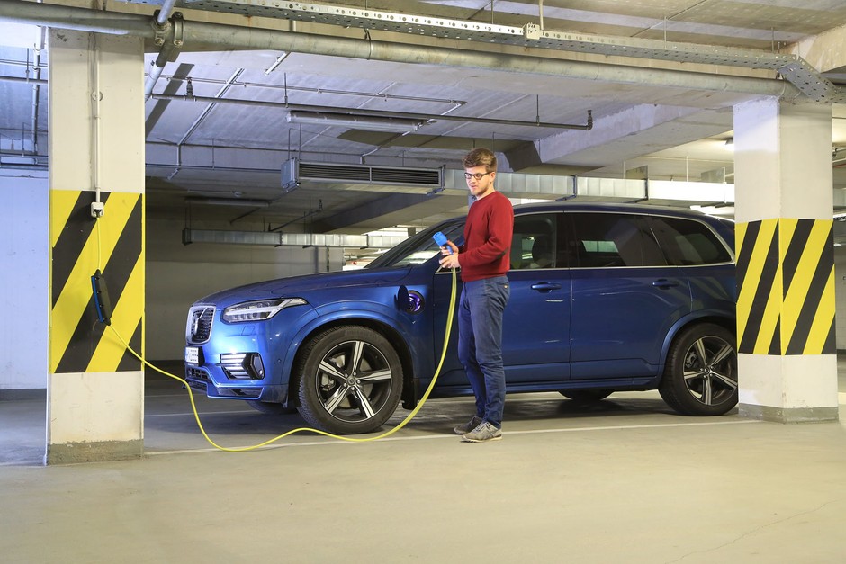 Ładowanie PHEV-ów pod kontrolą. UE będzie zbierać dane od użytkowników