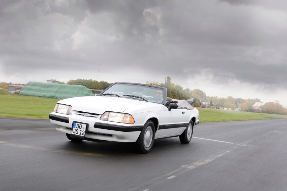 Najgorsze wersje Forda Mustanga: po liftingu Mustang III stracił resztki uroku i oryginalności.