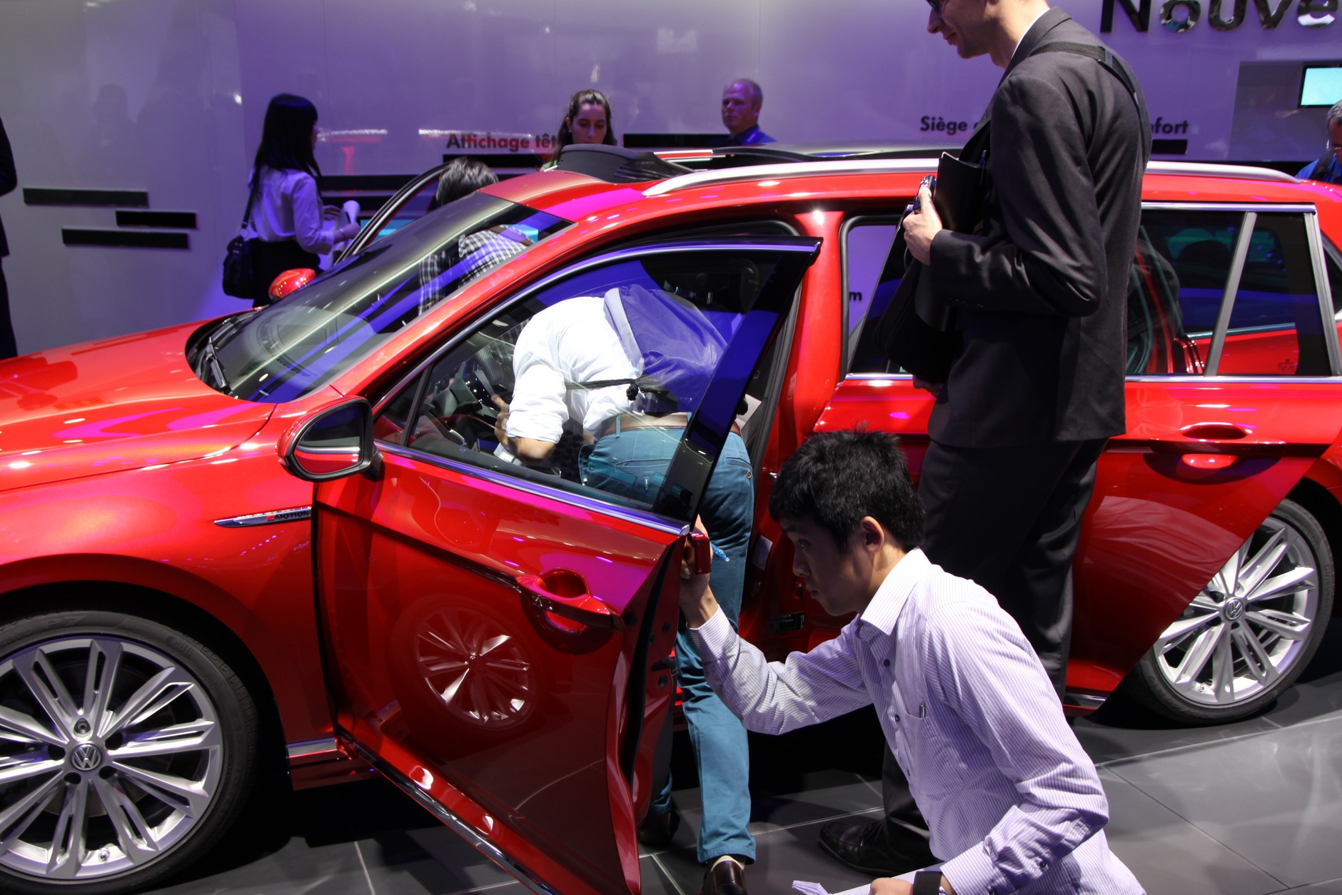 Szpiedzy na targach w Paryżu