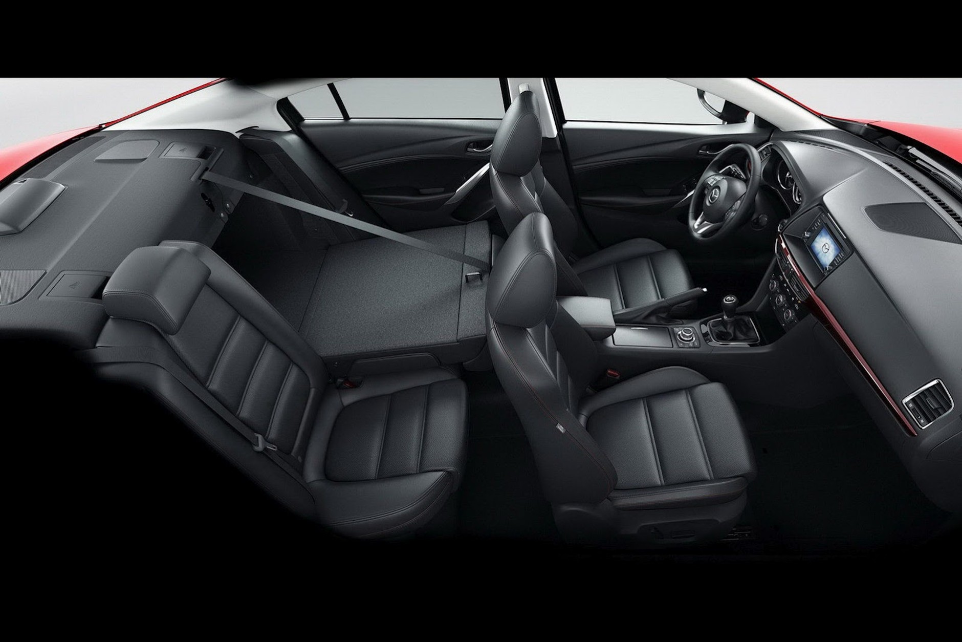 Wiemy jak jeździ nowa Mazda 6: nareszcie ma to coś!