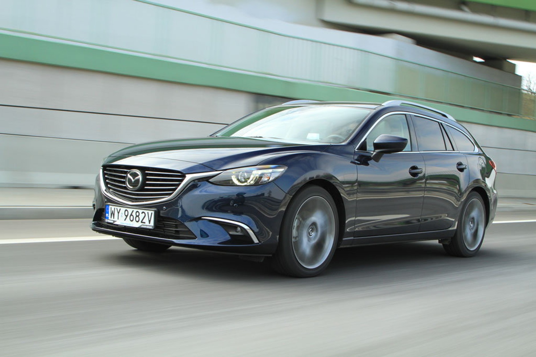 Test Mazdy 6 2.2 Skysctiv-D 4x4 - Na każdą drogę i pogodę