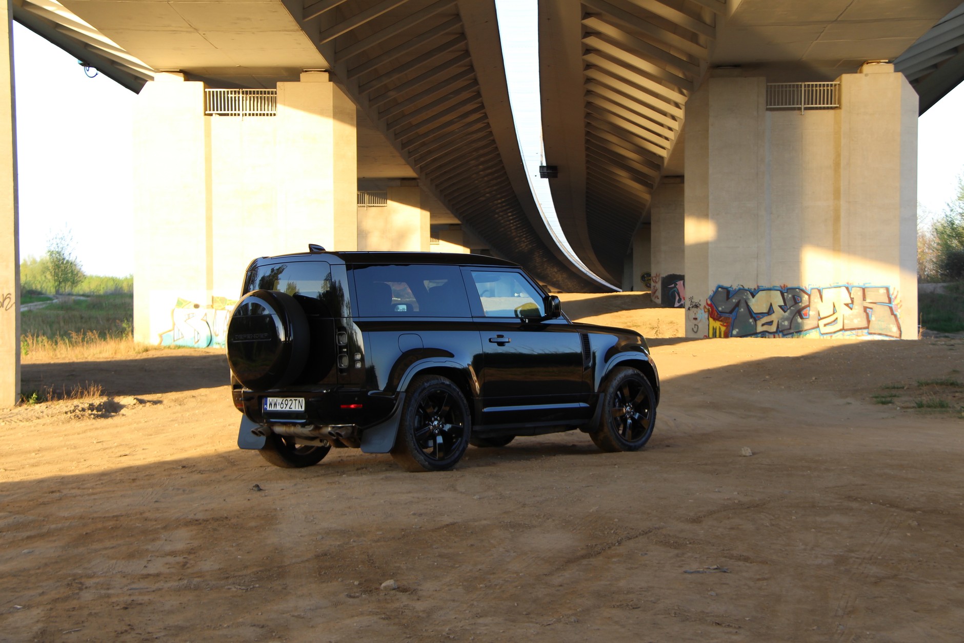 Land Rover Defender 90 V8