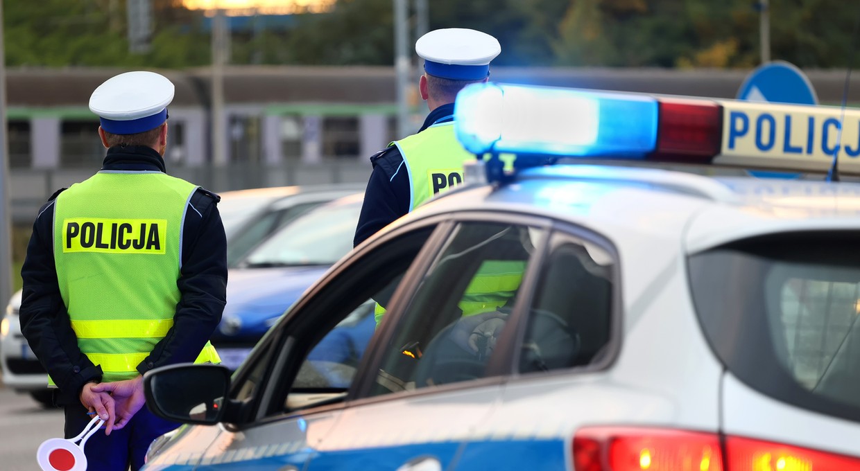 Krąży lista rzeczy, których nie możesz mieć w samochodzie. Sprawdziłem. Mocno naciągana