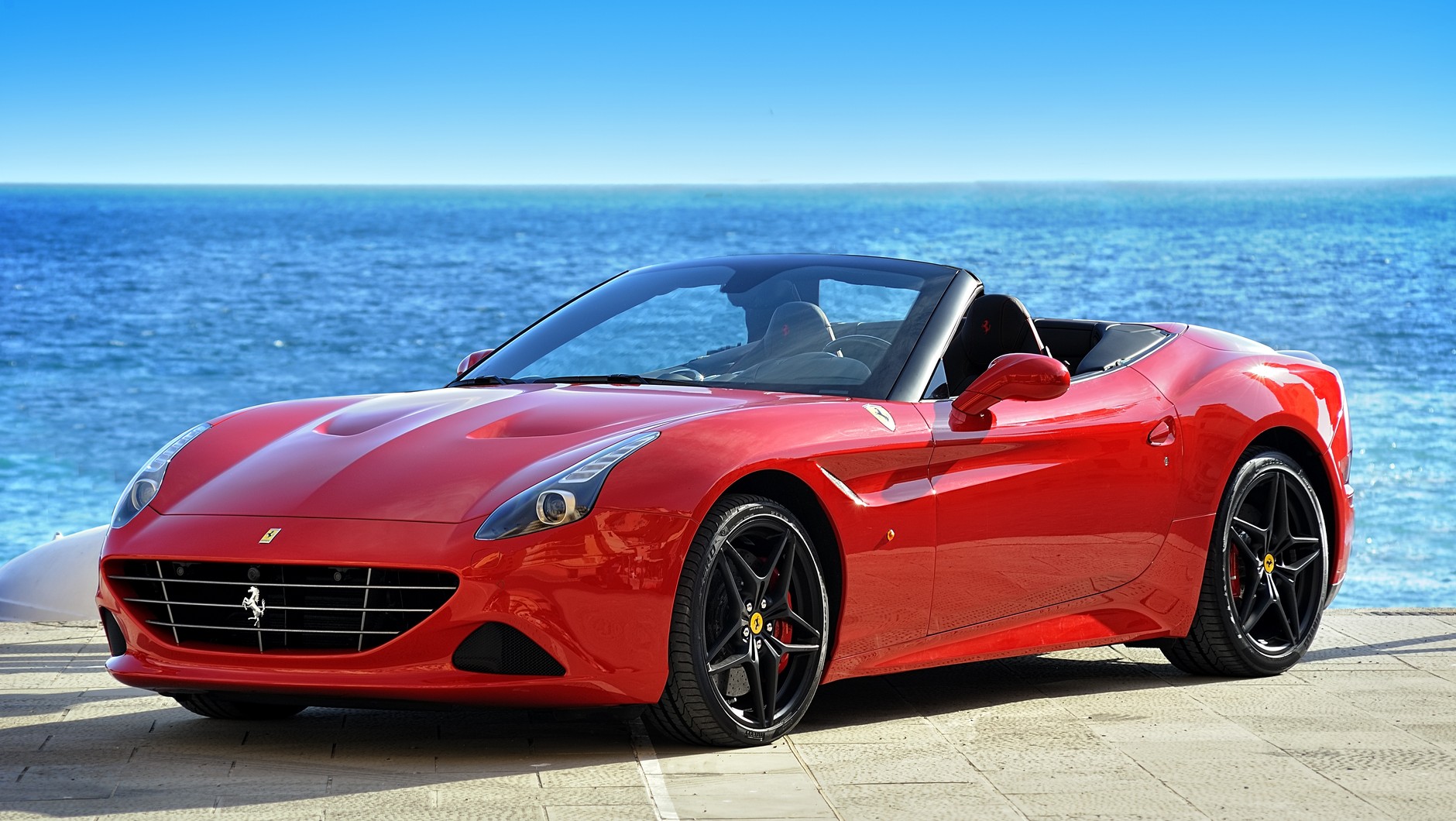 Ferrari California T