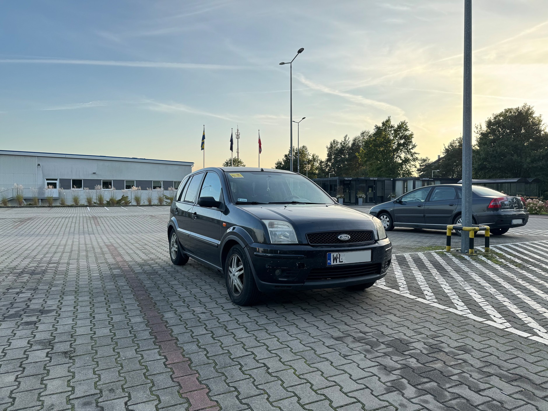 Używany Ford Fusion kosztował 2400 zł. Kilka napraw było wymaganych, ale udało się nim już przejechać 8000 km bez problemu