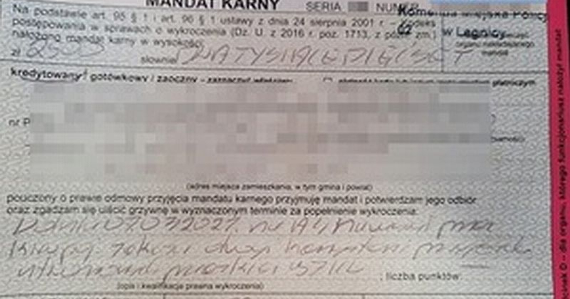 38-latek za złamanie przepisów dotyczących tzw. korytarza życia otrzymał 2,5 tys. zł kary