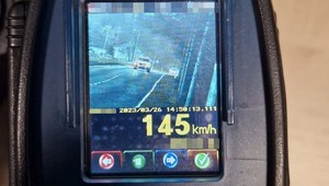 Kierowca BMW z taką prędkością powinien jechać autostradą Policjanci nie mogli uwierzyć