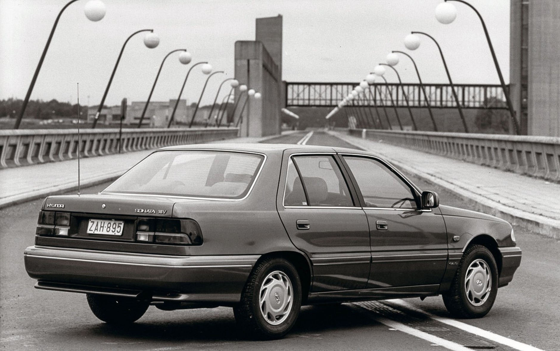Hyundai Sonata (Y2)