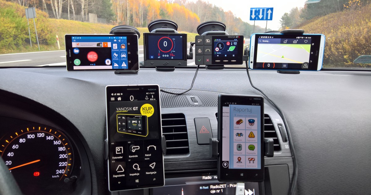 Yanosik, Yanosik GTR, iCoyote, Coyote Mini, Rysiek, Waze - ostrzegaczy nie brakuje