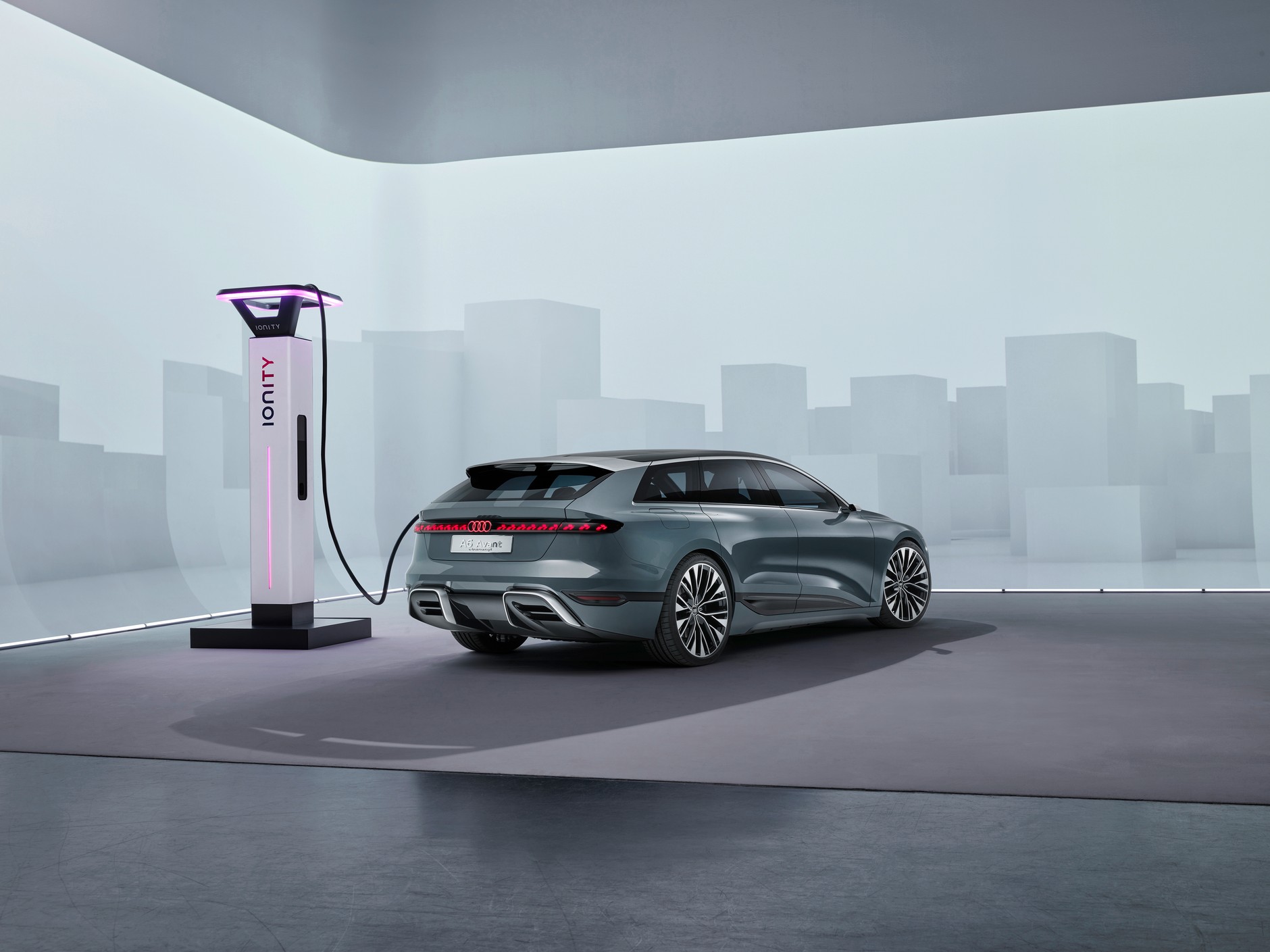 Audi A6 Avant e-tron concept