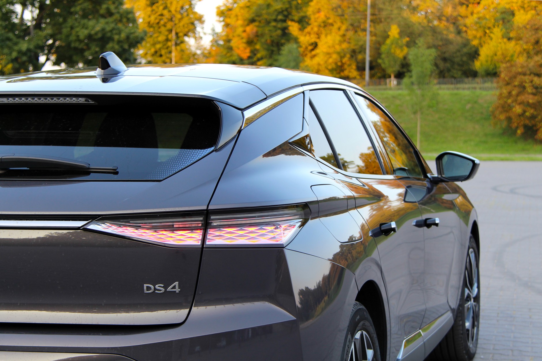 DS 4 PHEV Antoine De Saint Exupery
