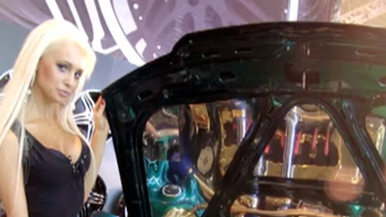 Zobacz najładniejsze dziewczyny Essen Motor Show 2010