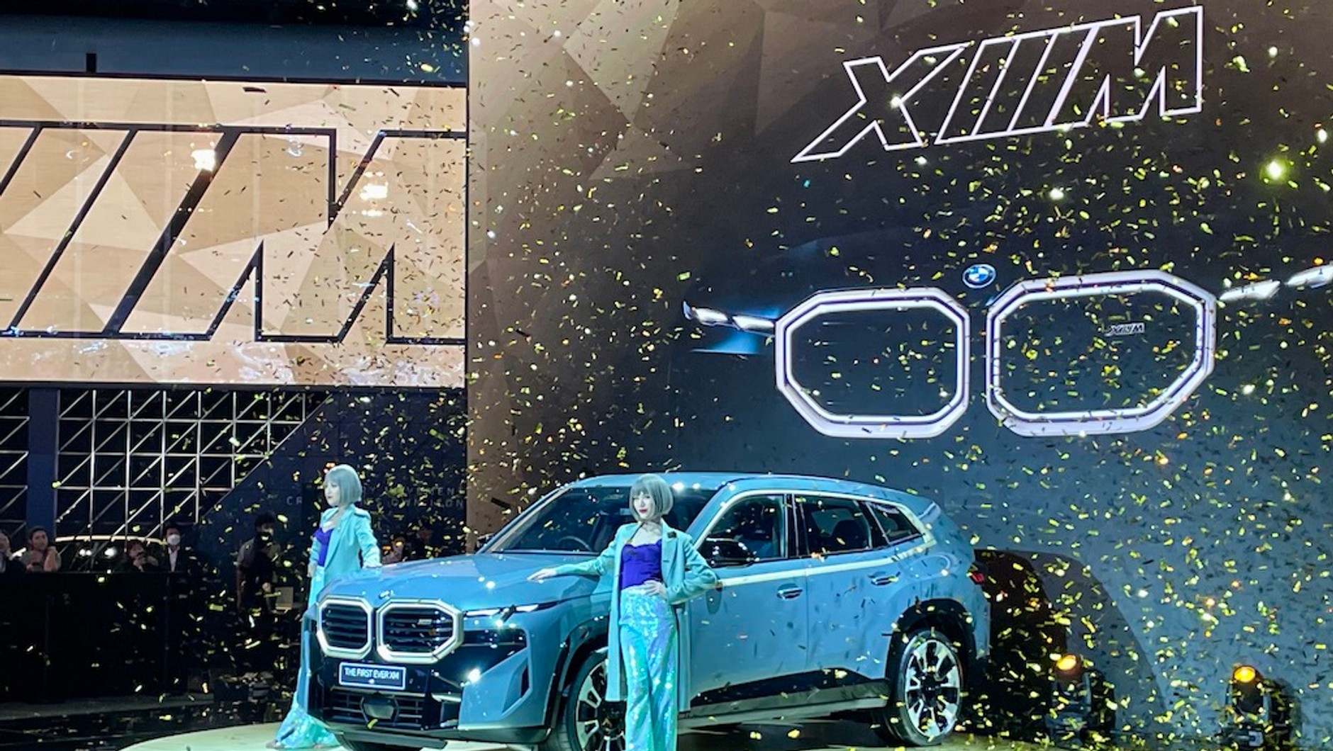 BMW na salonie w Bangkoku