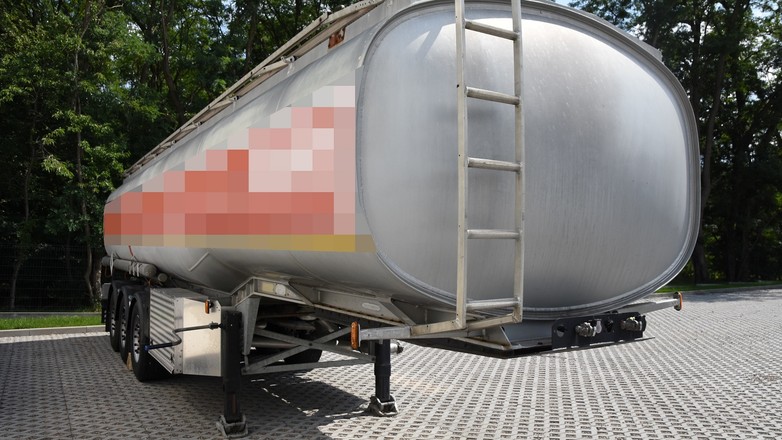 naczepa typu cysterna