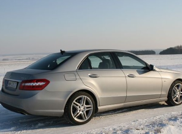 Mercedes E 500: niepozorna bestia