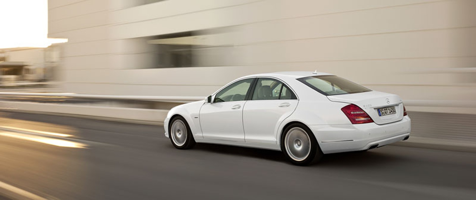 Mercedes-Benz S po faceliftingu – dane techniczne, ceny w Niemczech, duża fotogaleria