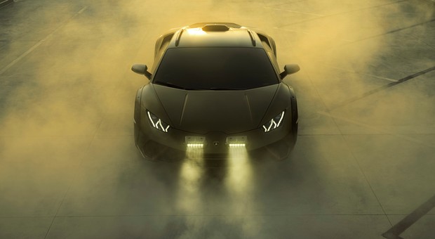 Lamborghini Huracan Sterrato. Uterenowione superauto o osobliwej nazwie