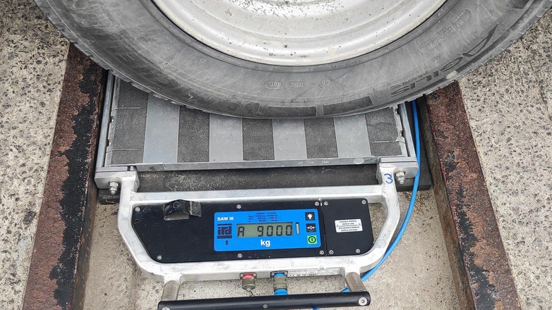 fecb8b3c-7952-4eea-9a01-c05980d6b3fe