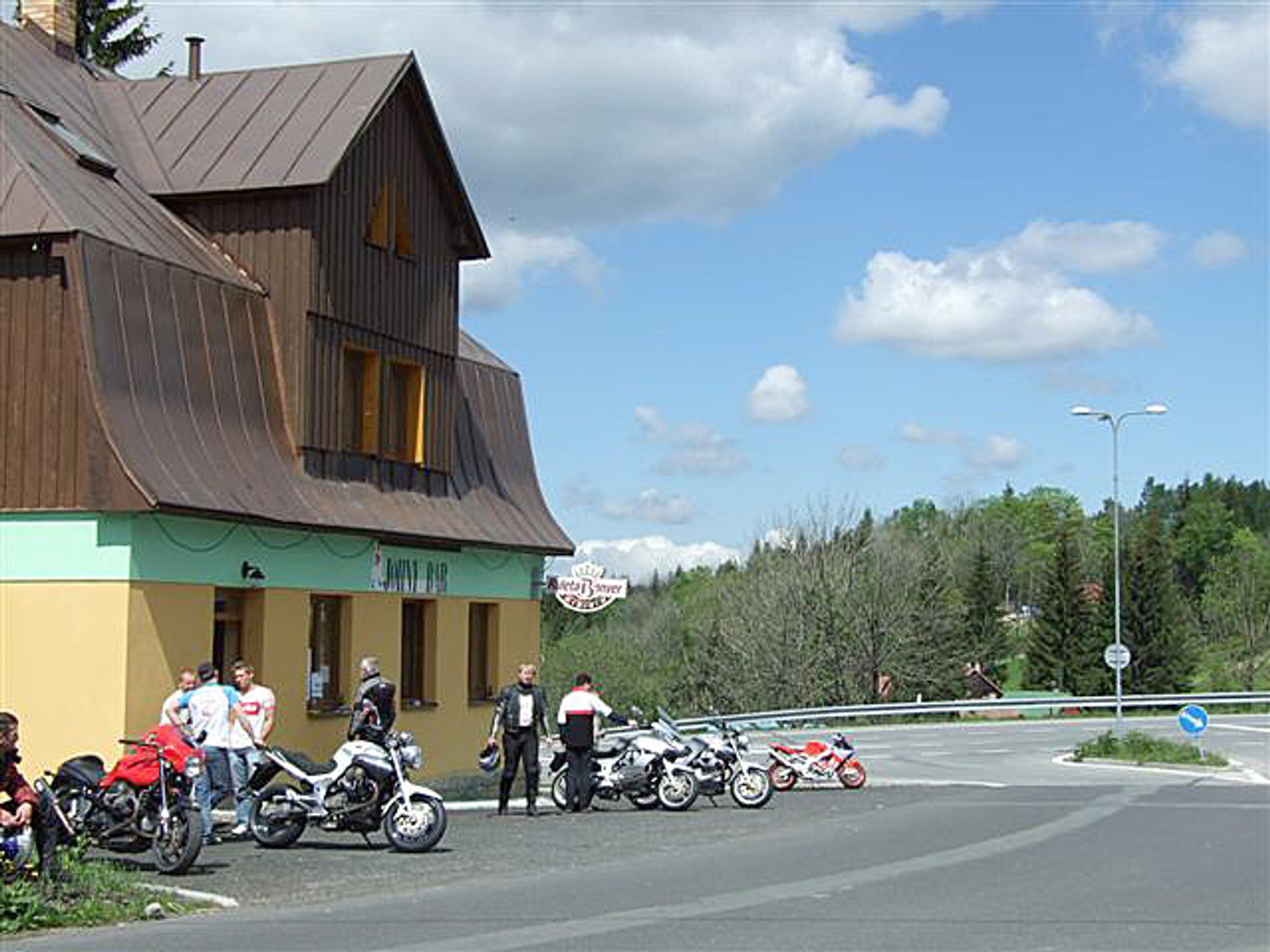 Aprilia i Moto Guzzi, czyli dzień w Górach Izerskich