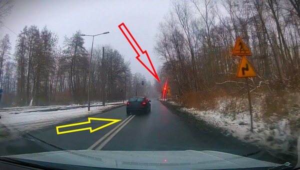 Policjanci ukarali ją zdalnie. 22-latka igrała ze śmiercią, szalejąc za kierownicą Audi