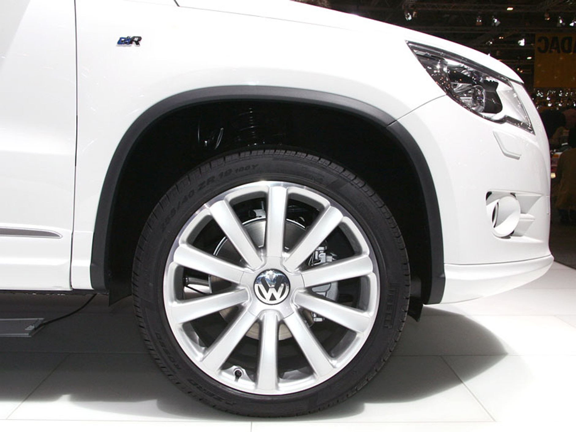 Essen Motor Show 2007: Spoilery, bajery, kilowaty (fotogaleria 4)