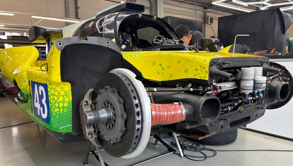 Wizyta w siedzibie Inter Europol Competition przed wyjazdem do Le Mans
