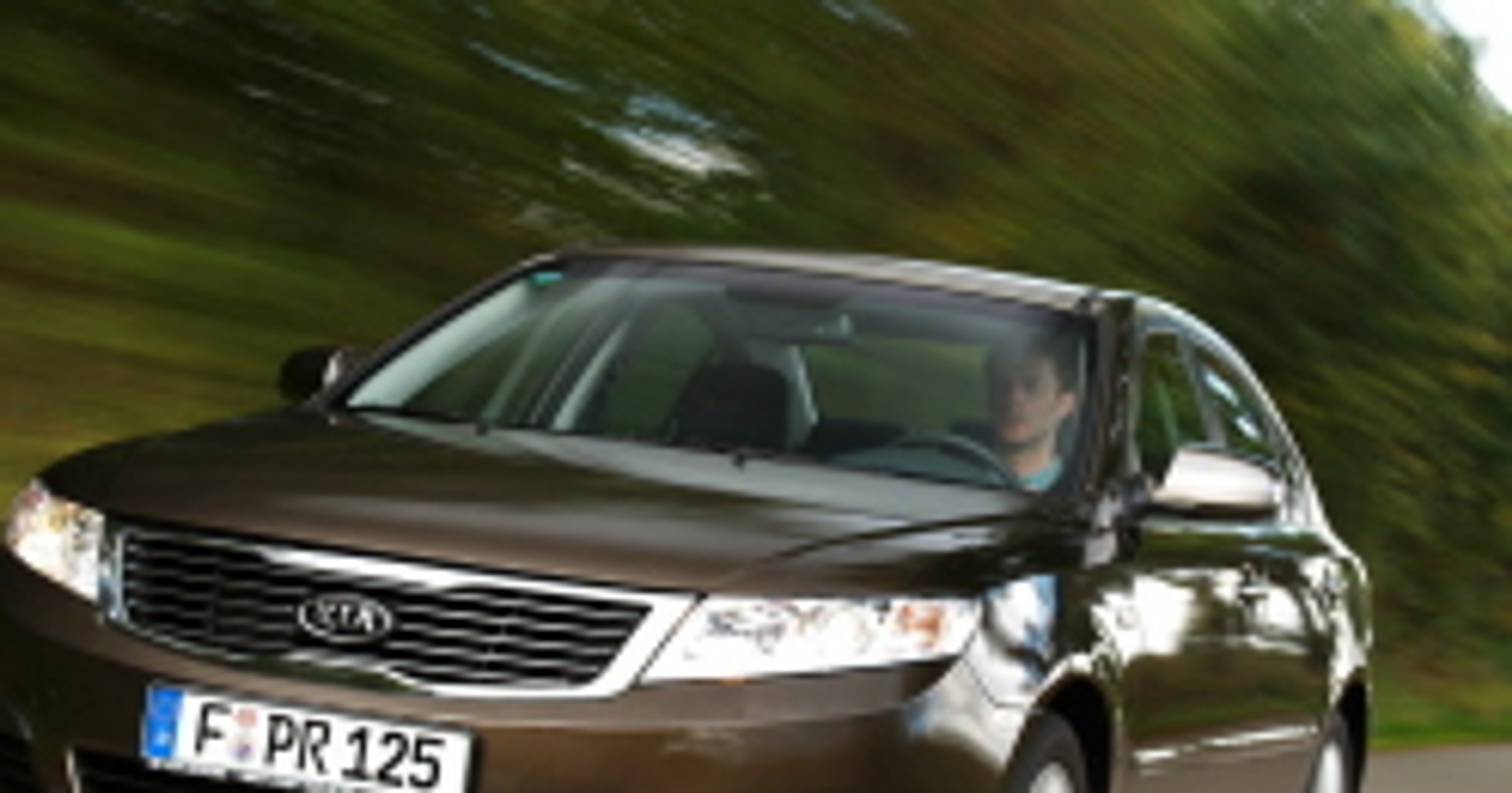 Kia: nowy Magentis 2009 już w salonach (ceny w Polsce)