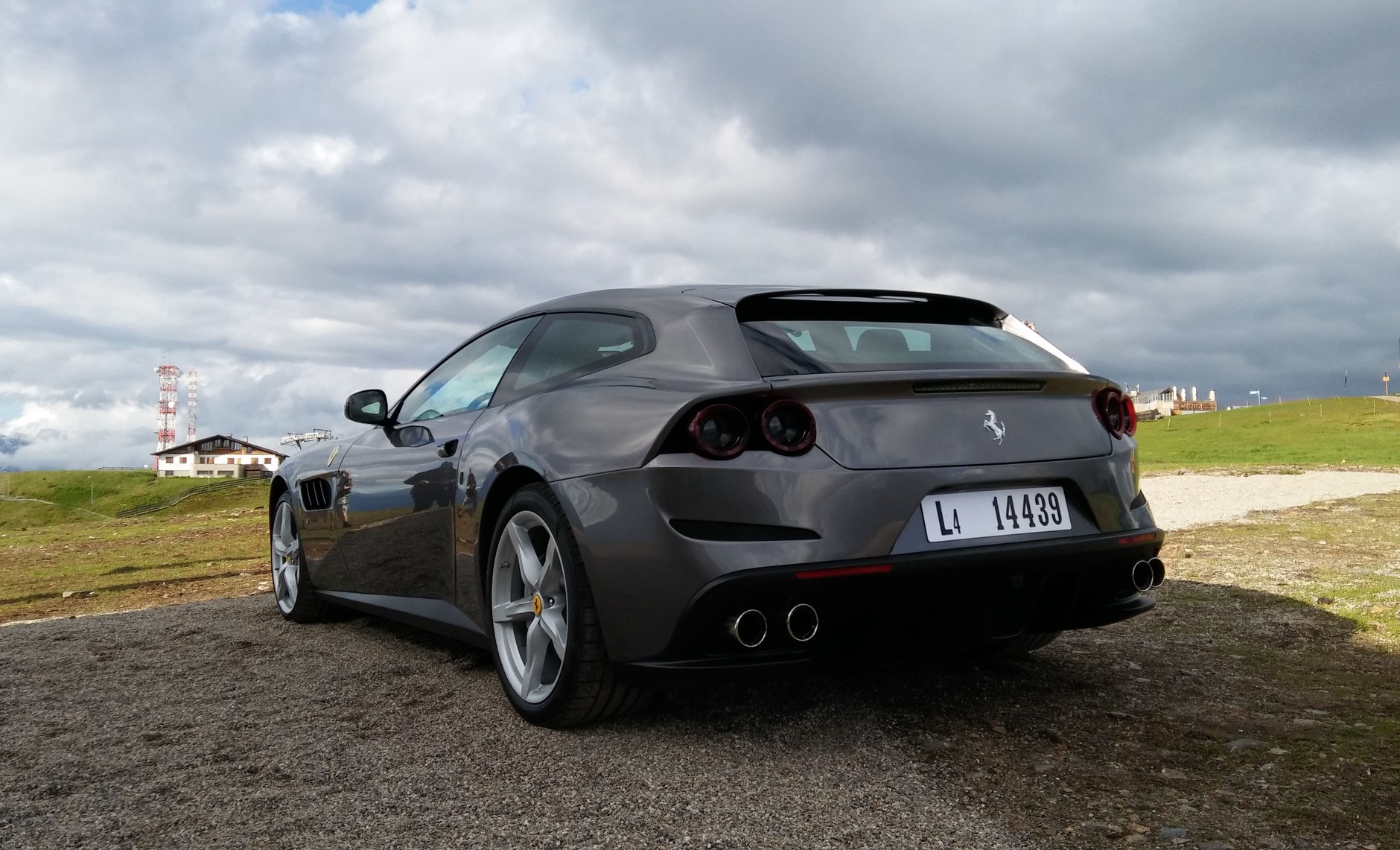Ferrari GTC4 Lusso