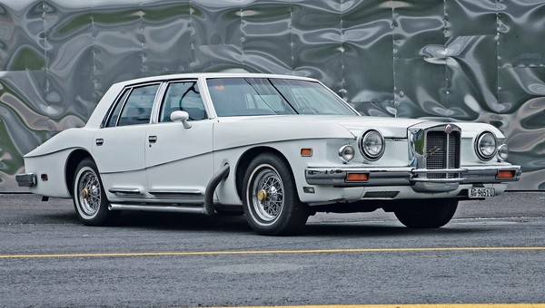 Las Vegas na kołach - Stutz IV-Porte