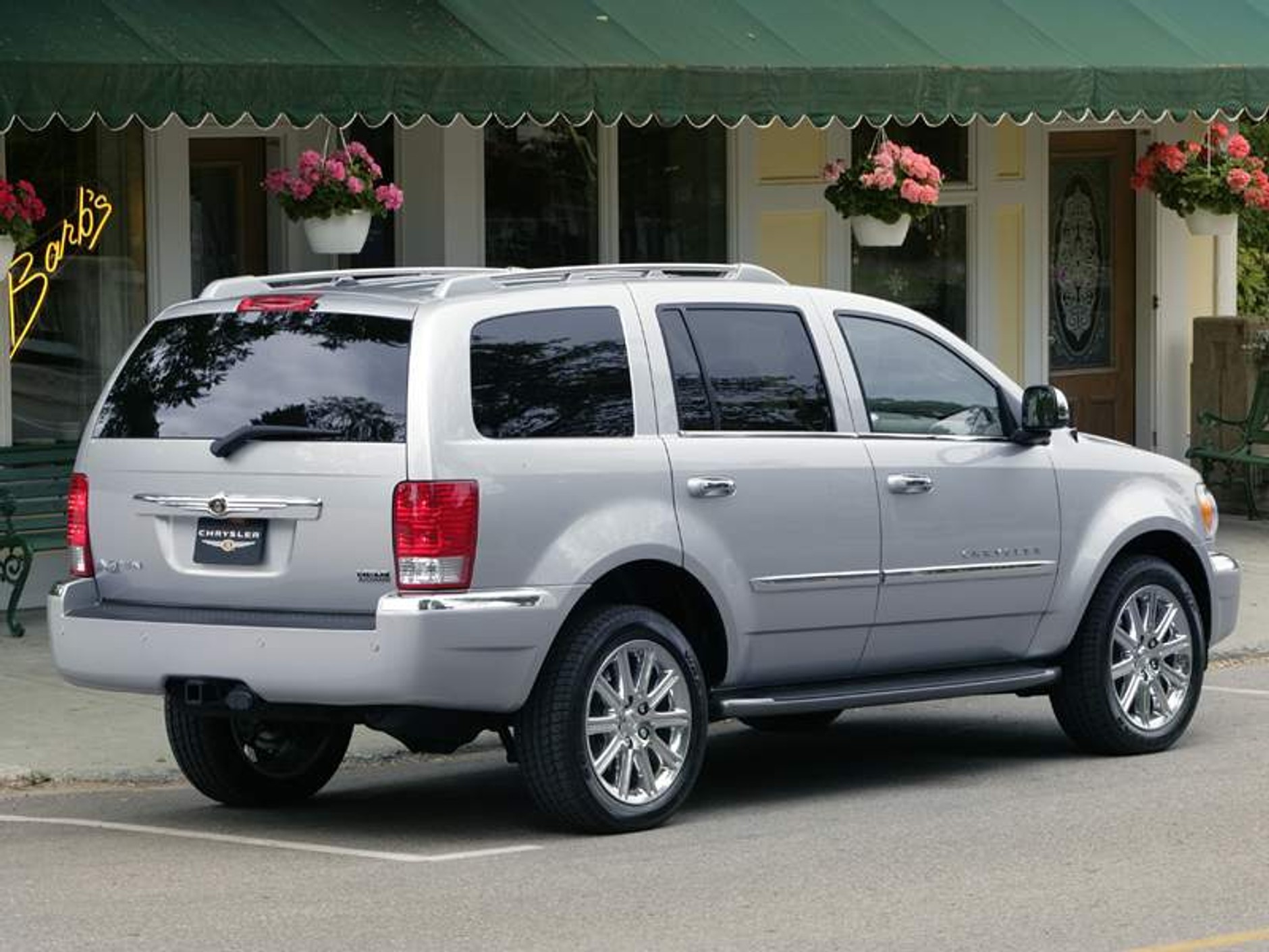 Aspen: duże SUV z fabryk Chryslera