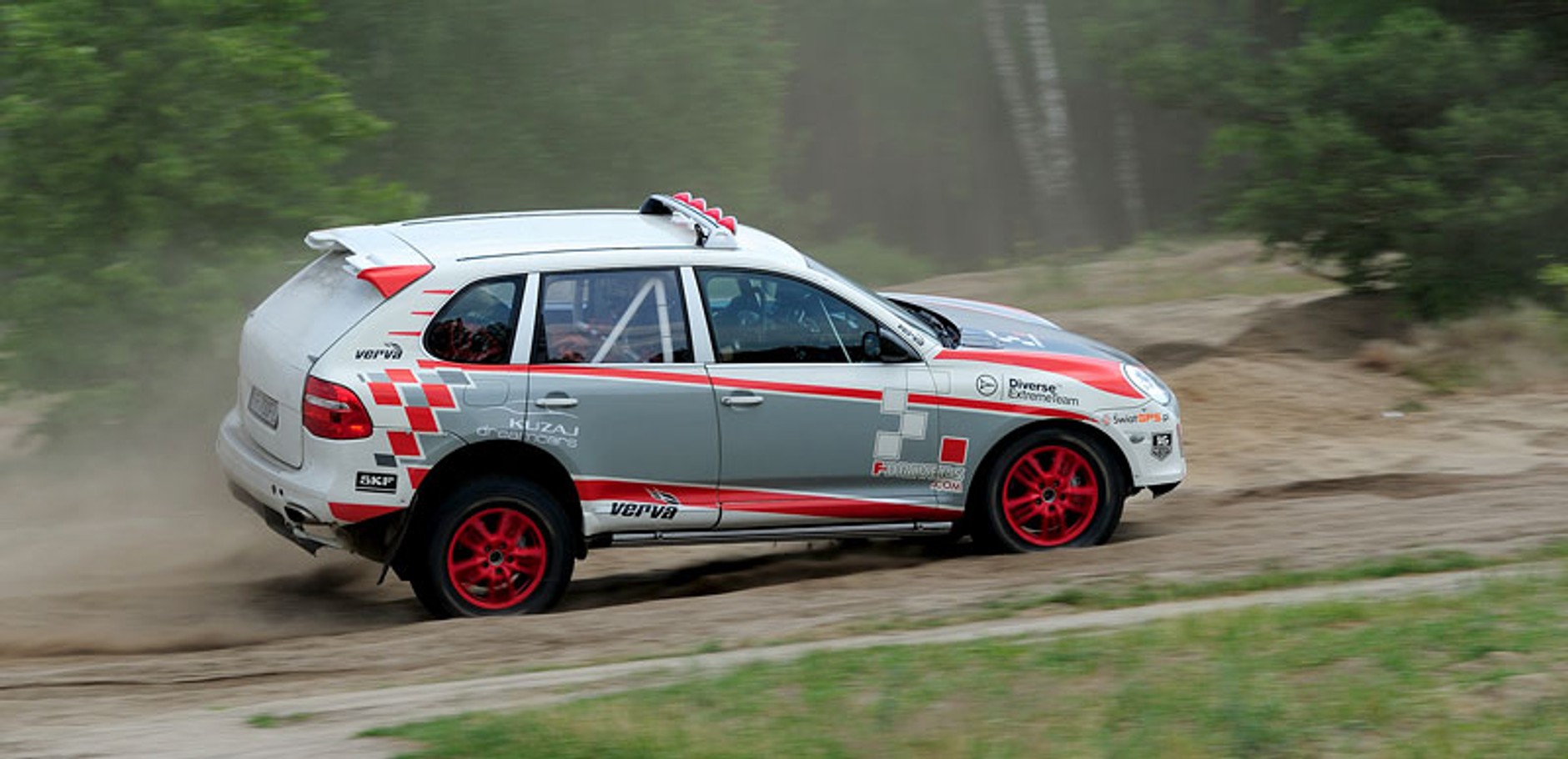 Porsche Cayenne STT Racing: Komornicki i Marton - testy nowego samochodu (fotogaleria)
