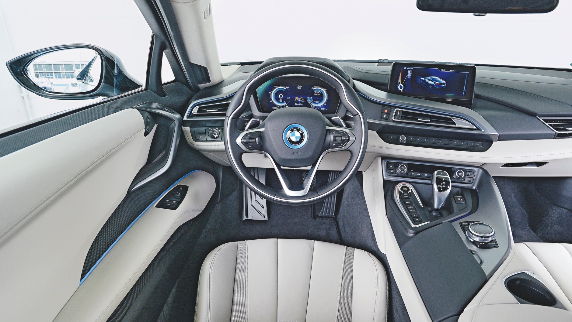 BMW i8 – wnętrze