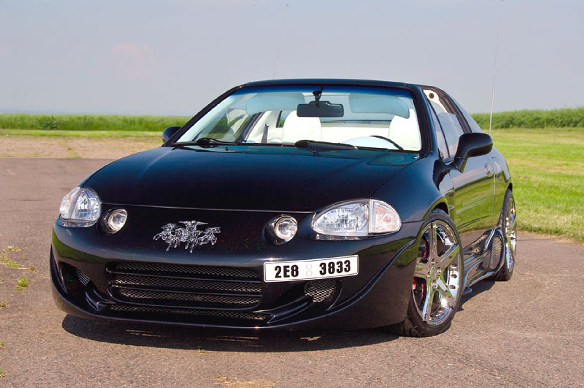 Garaż tunera: Honda CRX – czarne słońce