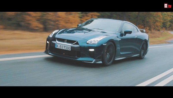 Nissan GT-R