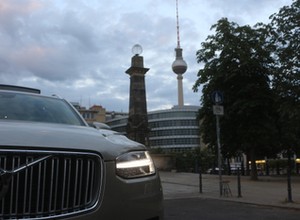 Volvo XC90 D5 - pojemne, ale bez pojemności