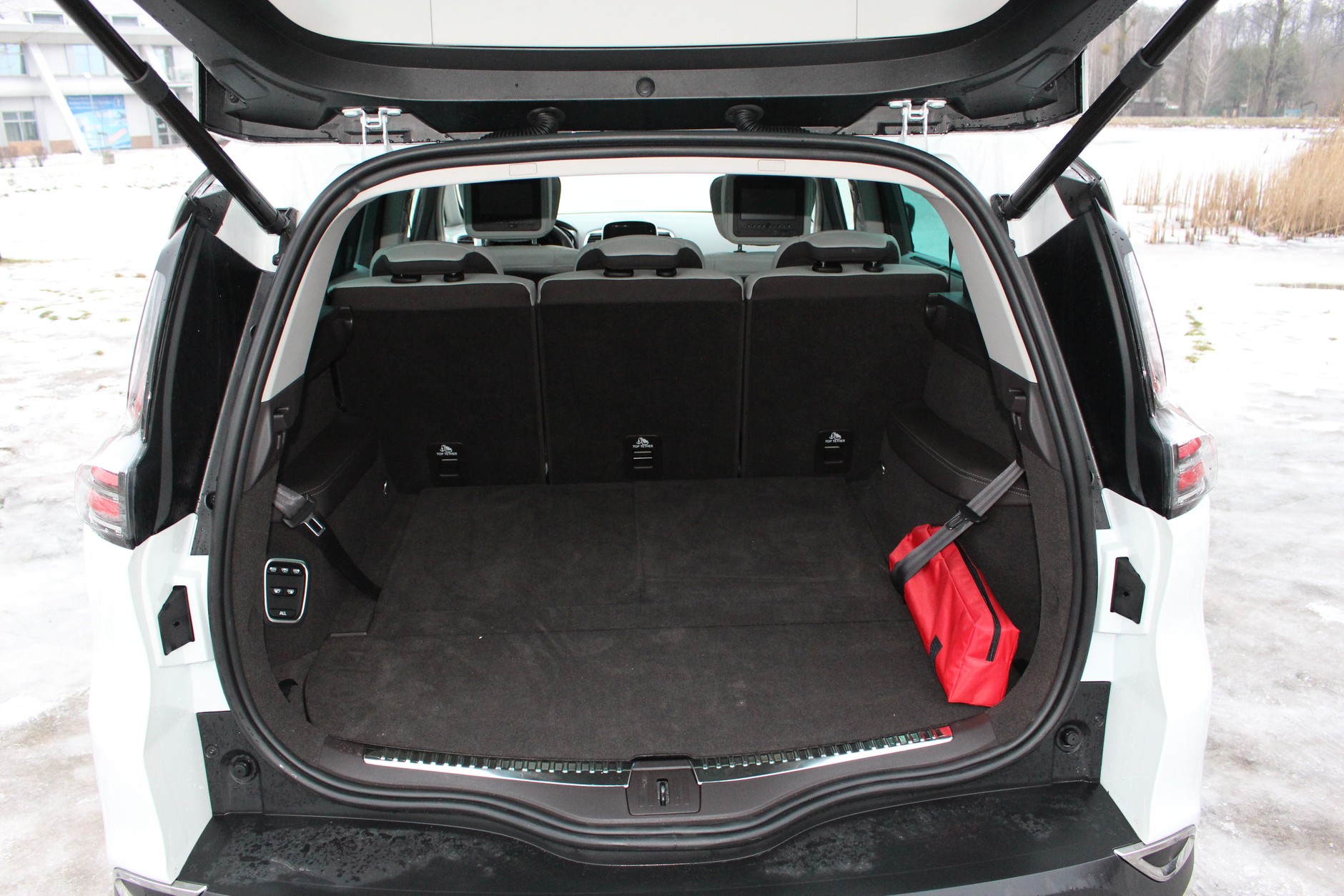 Ranualt Espace 1.6 TCe 200 KM Initiale Paris